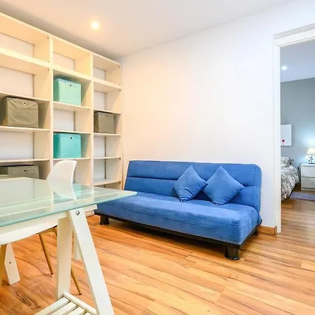Apartamento Bonito Apartamento En El Centro De Muy Cerca De Sevilla