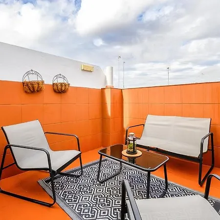 Bonito Apartamento En El Centro De Muy Cerca De Sevilla Apartamento *